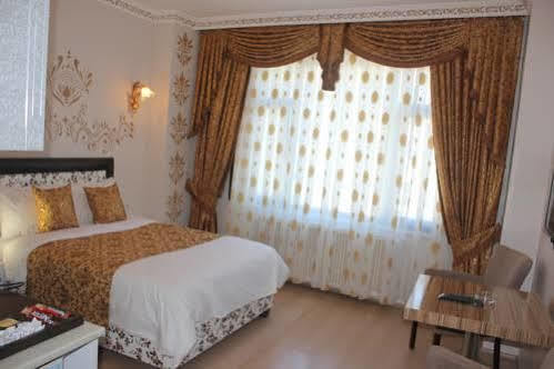 Global Suite Istanbul Bagian luar foto