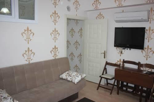 Global Suite Istanbul Bagian luar foto