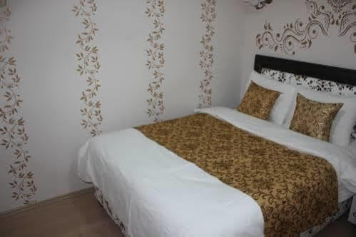Global Suite Istanbul Bagian luar foto
