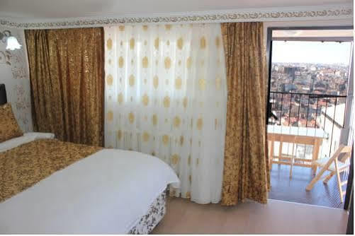 Global Suite Istanbul Bagian luar foto