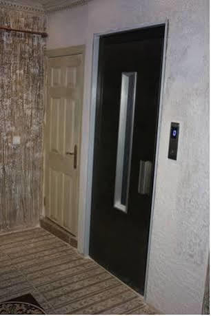 Global Suite Istanbul Bagian luar foto