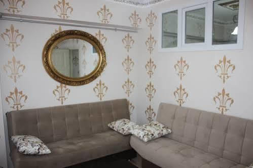 Global Suite Istanbul Bagian luar foto